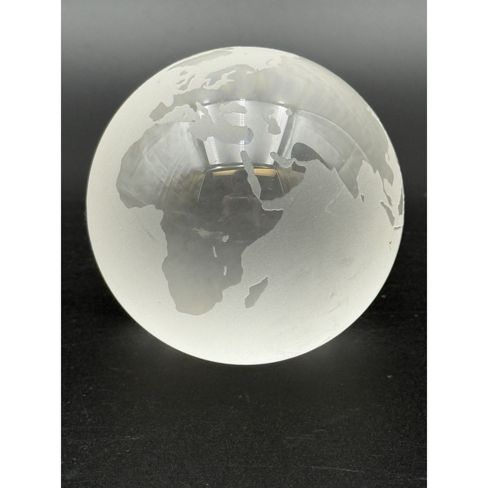 Tiffany‎ & Co Clear art glass world etched paperweight